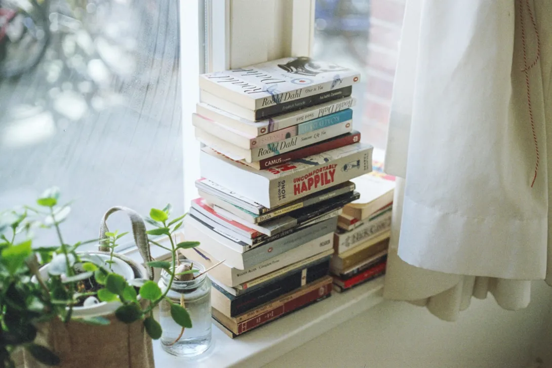Top Tips for Building a Reading Habit